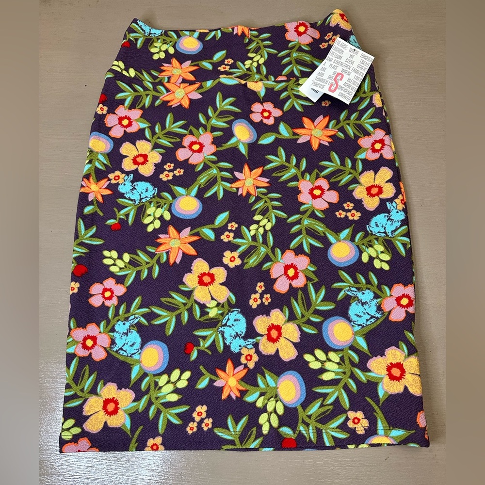 LuLaRoe Women’s Pencil Skirt - Purple and Multicolor Floral NWT Size Small
